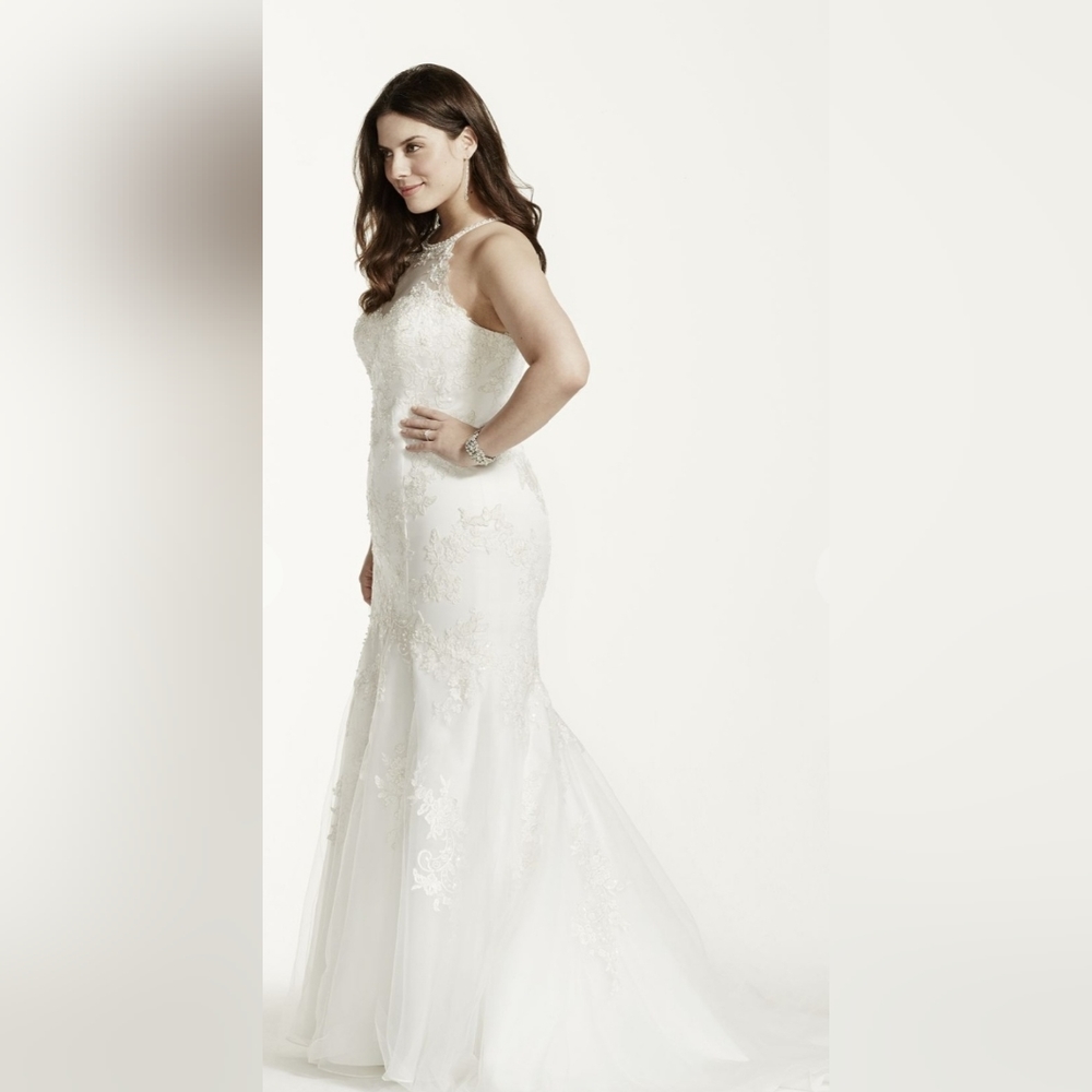 WEDDING DRESS - Picture 3 of 7